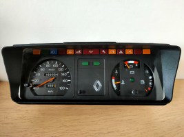dashboard Renault 18 (1)